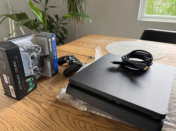 Sony Playstation 4 spelkonsol