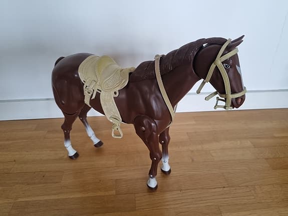 Vintage SINDY PEDIGREE Paket – Active Ballerina, Häst med tillbehör