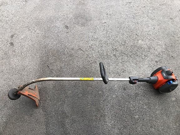 Husqvarna 129C Grästrimmer – lättstartad & smidig