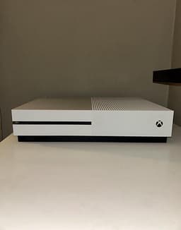 Xbox One S vit