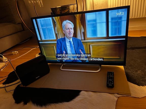 Sony TV 32tum