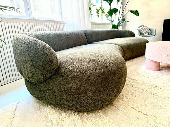 Stor grön soffa i Teddy Bouclé, 4-sitsig (WESTWING - ALBA)