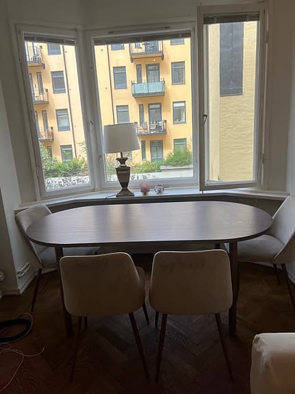 Matgrupp Andy med 4st stolar Night