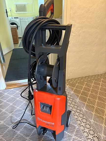Husqvarna PW 235 högtryckstvätt