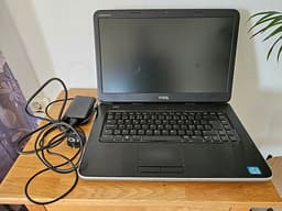 Dell laptop svart 15 tum