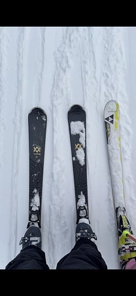 Völkl Flair 72 pistskidor