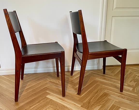 3000sek för 2 st danska designstolar – Poul Volther för Frem Røjle, 1960-tal