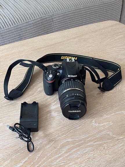 Nikon D3200 med Tamron 18–200mm objektiv och polfilter