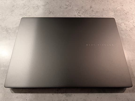 OANVÄND Asus Vivobook S14, OLED/16GB/512GB/Snapdragon-8core