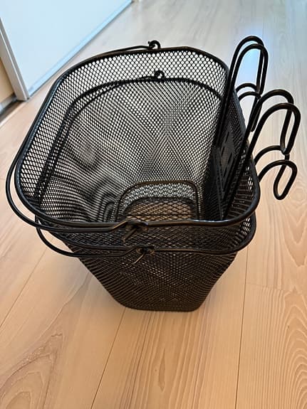 Svart Yosemite elcykel 28” + ABUS-lås och tillbehör