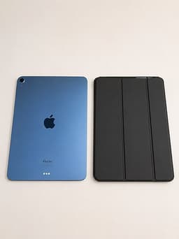 iPad Air (2022) | 10.9" | 64 GB | WiFi | blå
