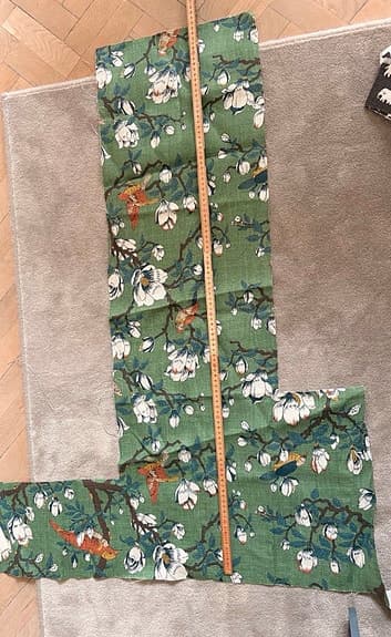 Svenskt tenn stuvbit / textil / tyg, Japanese Magnolia 107x33 cm