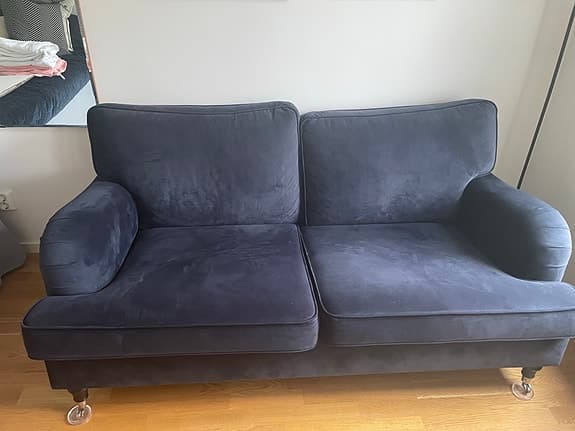 Lawrence howardsoffa 2-sits