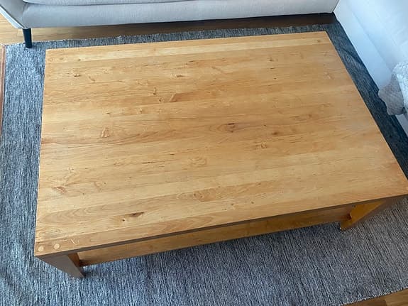 Soffbord i massiv ek