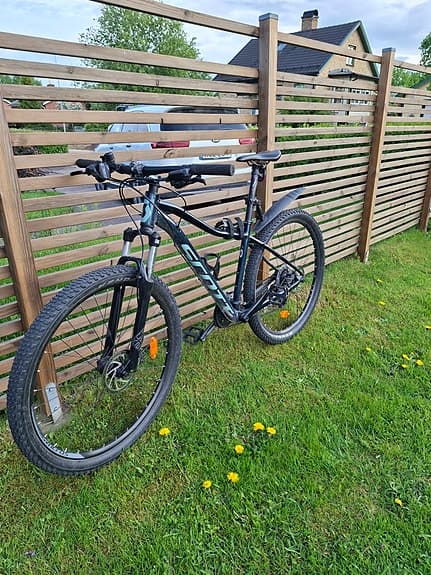 Scott contessa Active