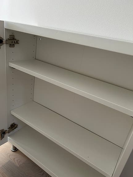 BESTÅ skåp