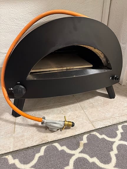 Bukom gasdriven pizzaugn svart