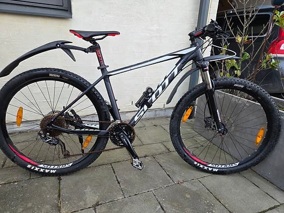 Scott scale 770