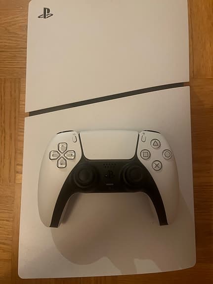 Sony Playstation 5 spelkonsol med handkontroll