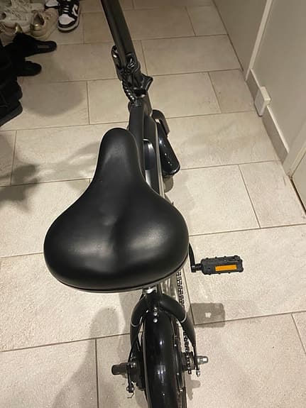 Elcykel 25-30 km i timmen