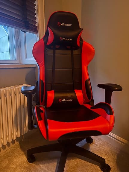Arrozi gaming stol. Extra soft and adjustable