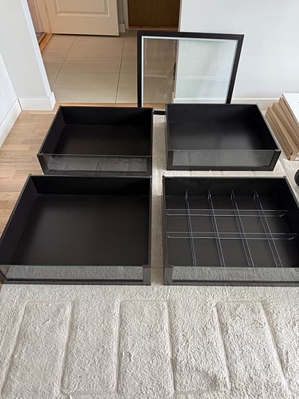 Inredning till Pax Garderob 75cm