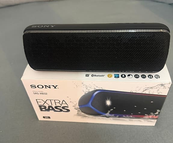Sony SRS-XB32 Bluetooth högtalare Extra Bass svart