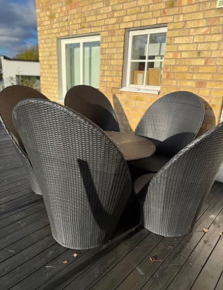 Elegant loungegrupp i konstrotting