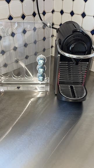 Nespresso kapselmaskin svart/silver