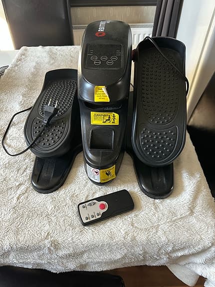 Rbitrex träningsmaskin för ben och fötter med fjärrkontroll svart