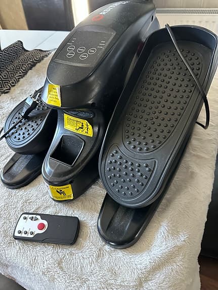 Rbitrex träningsmaskin för ben och fötter med fjärrkontroll svart