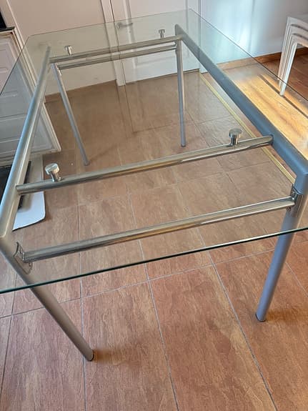 Matbord i bra skick