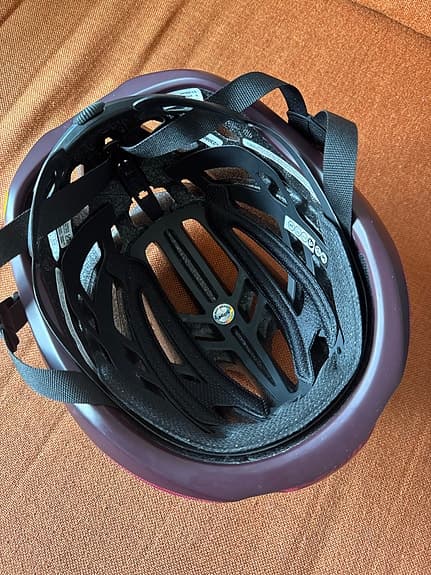 Giro Agilis MIPS cykelhjälm stl S 51–55 cm lila