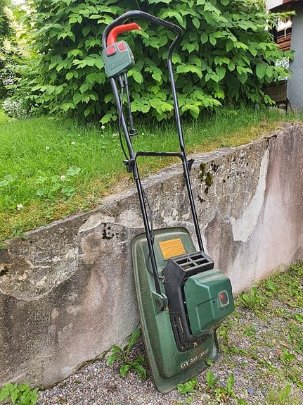 Elektrisk gräsklippare Black & Decker