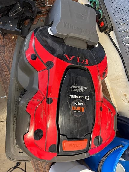 Husqvarna Automower 415X robotgräsklippare