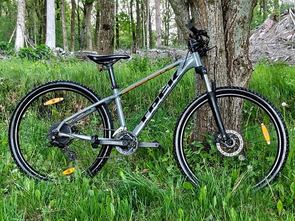 27'5 Trek Mountainbike nyservad * kan levereras