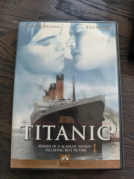 Titanic DVD film med Leonardo DiCaprio och Kate Winslet