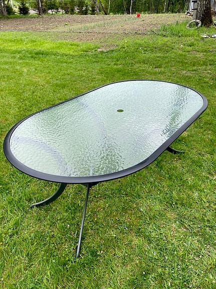 Trädgårdsbord