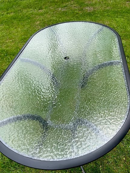 Trädgårdsbord