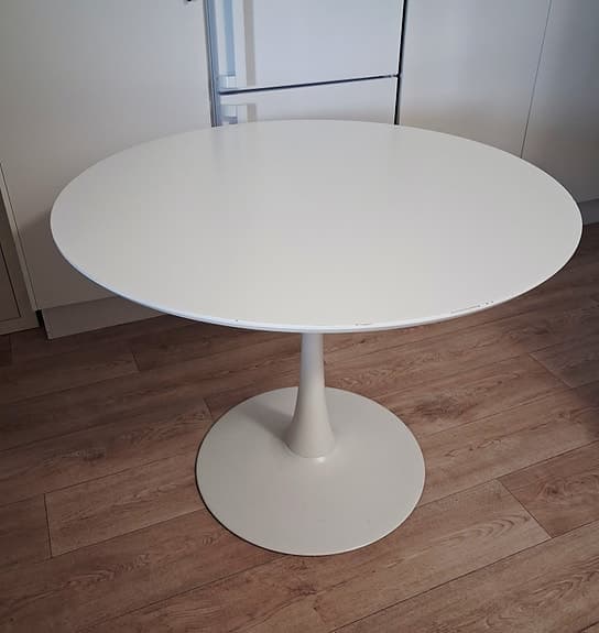 Docksta Matbord