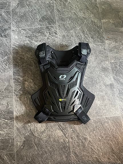 O'Neal Split Lite Bröstskydd