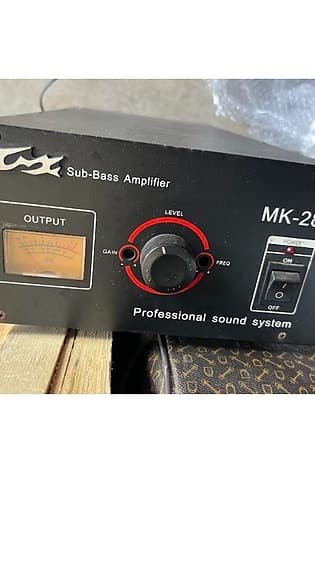 YAMAHA AV receiver RX-V800 Natural Sound och Sub BASS förstärkare (no name)