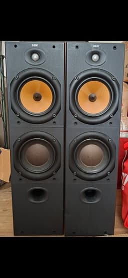 B&W DM603 S2 golvhögtalare – klassiskt Bowers & Wilkins-ljud