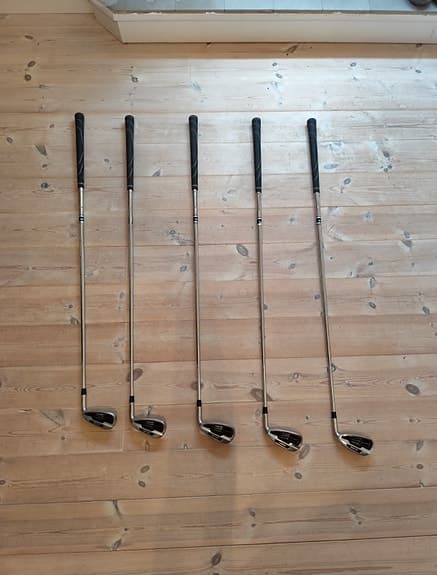 Golfklubbor järnset 6–PW och SW