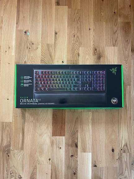 Razer Ornata Chroma gamingtangentbord svart
