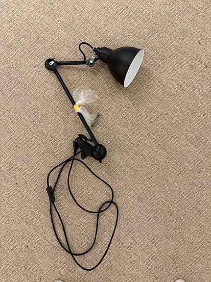 Vägglampa | Lampe Gras No222 | Round - Svart bas