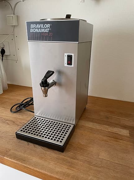 Bravilor Bonamat HWA 20 vattenkokare, varmvattenautomat rostfri. Tevattenkokare.