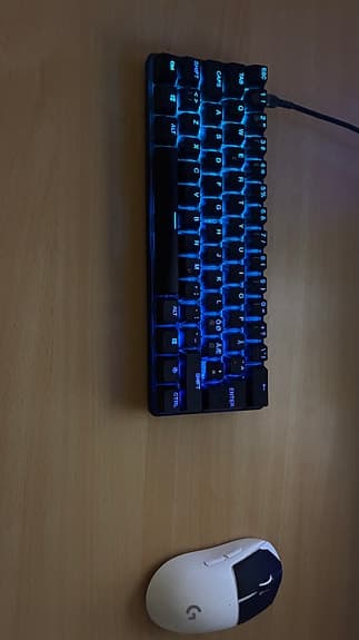 Logitech G pro X superlight, Apex 9 mini