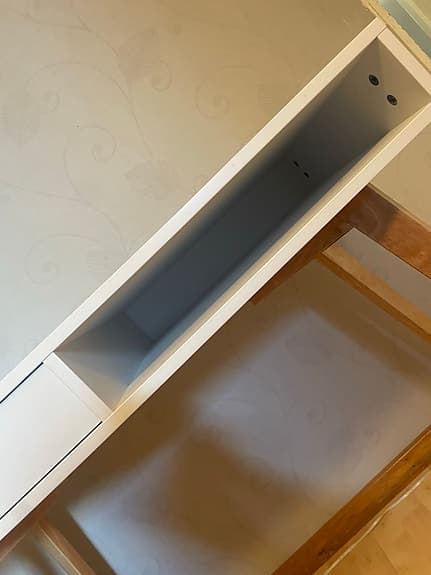 IKEA skrivbord med låda och hylla vit