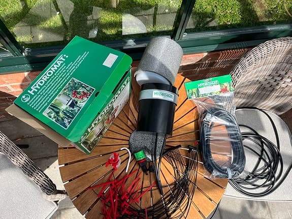 Hydromat automatiskt bevattningssystem för växthus och trädgård